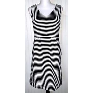 Jones New York Size 4 Dress Black White Stripes